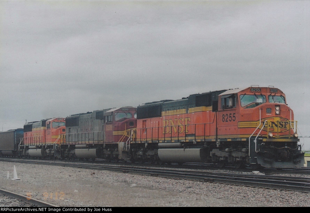 BNSF 8255 East